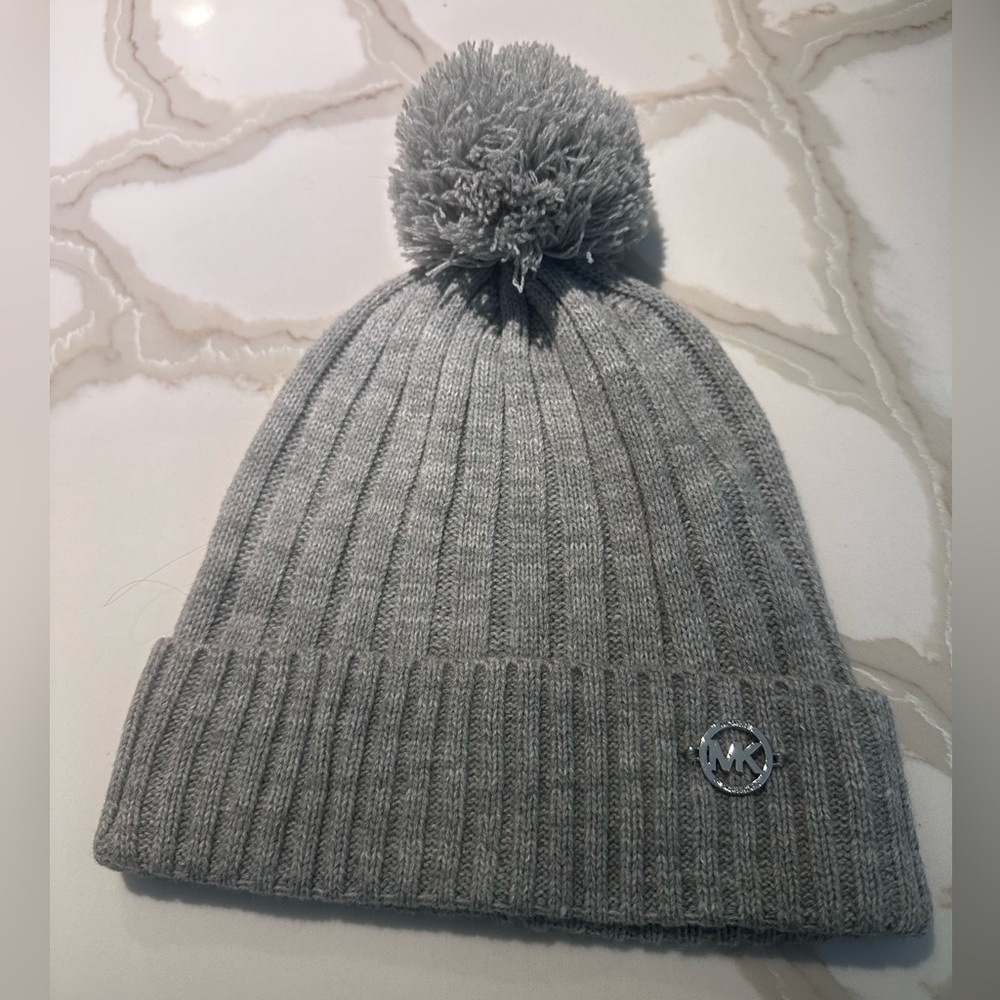 Michael Michael Kors Women's Ribbed Pom Beanie, Grey